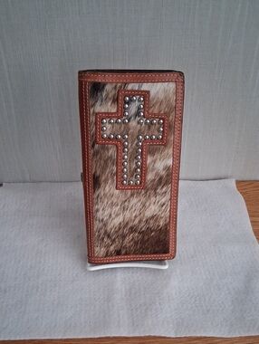 DDD Mens Leather Checkbook Wallet Cross On Cowhide